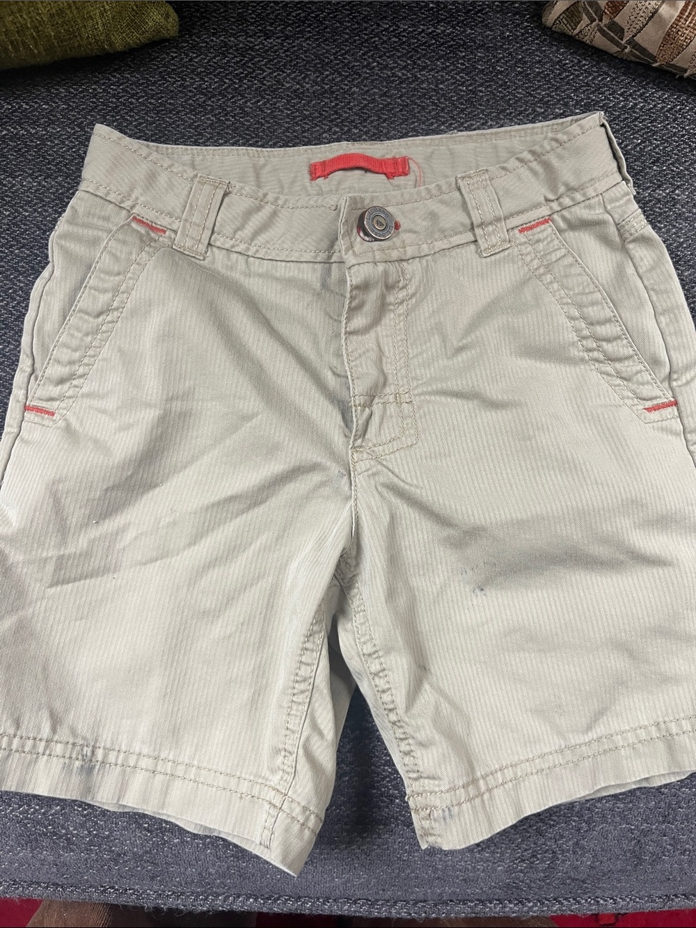 L.L. Bean Light Beige Men's Flat-Front Shorts with Coral Accents
